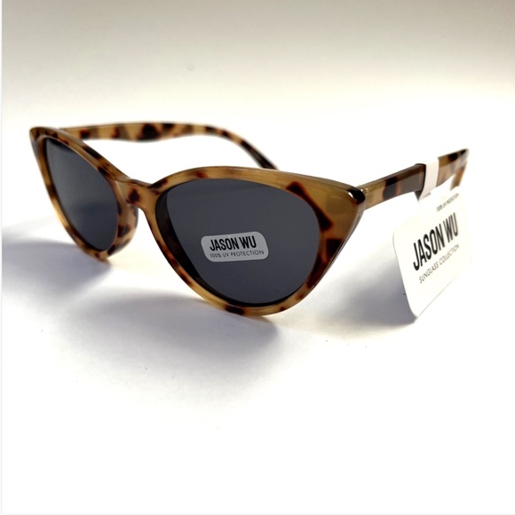 Jason Wu Cat Eye Tortoiseshell Sunglasses Black Lenses UV Protection NWT Retro